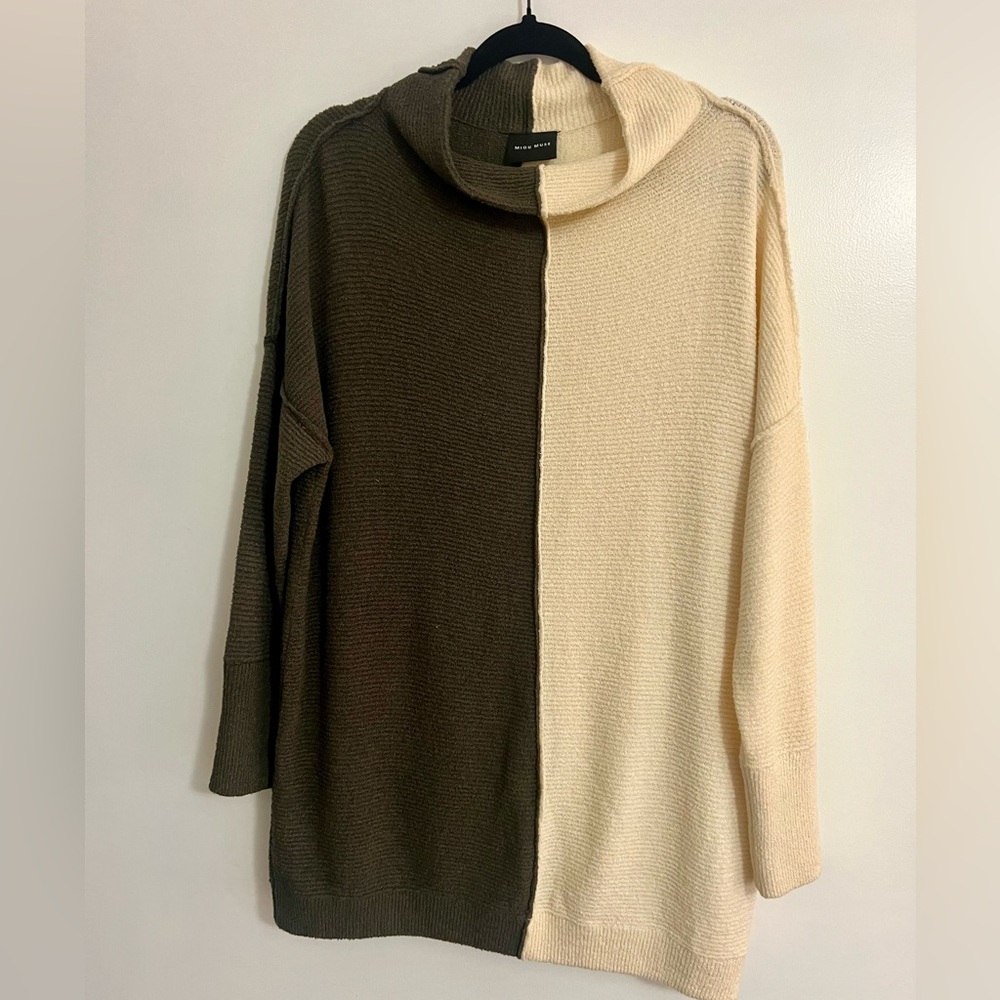 Two-Tone Olive and Cream Woman’s Knit Sweater